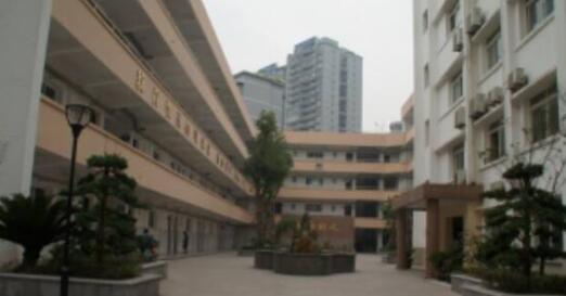重慶松樹橋中學(xué)怎么樣、好不好