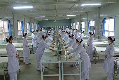 新疆維吾爾醫(yī)學(xué)?？茖W(xué)校2022年學(xué)費、收費多少