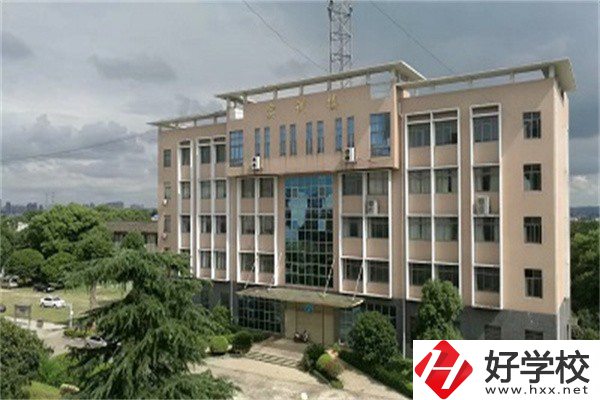湘潭有哪些中專(zhuān)校風(fēng)環(huán)境好？下面3所值得一看!