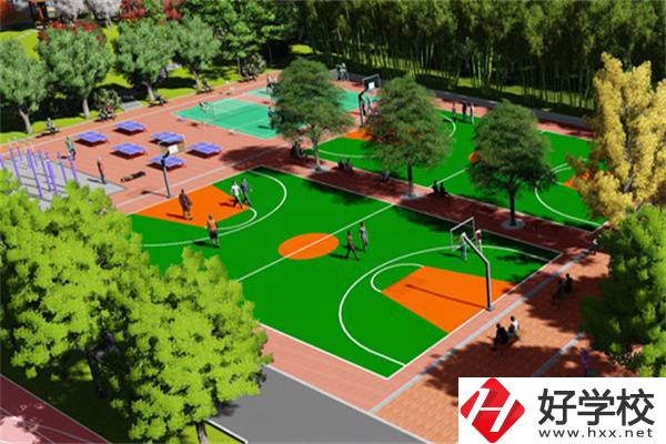 湘潭湘鋼高級技工學(xué)校有多少學(xué)生？招生規(guī)模如何？
