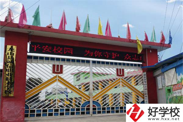 龍山縣誠(chéng)信職業(yè)技術(shù)學(xué)校有升學(xué)班嗎？升學(xué)率是多少？