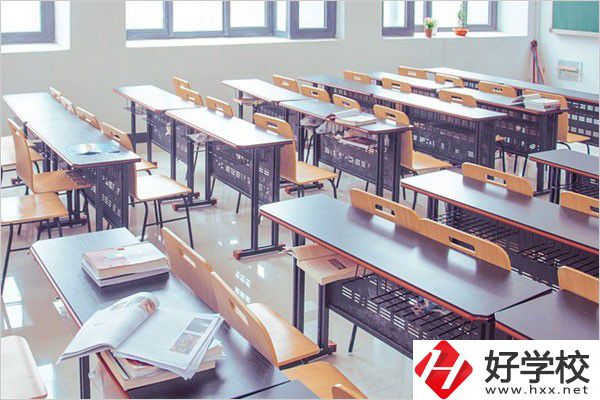 常德石門縣有什么中專學校？是公辦還是民辦的？