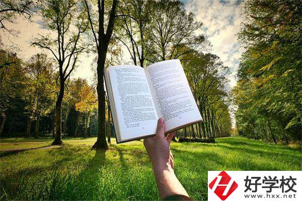 湖南初中畢業(yè)選3+2還是3+3？有五年制大專(zhuān)推薦嗎？