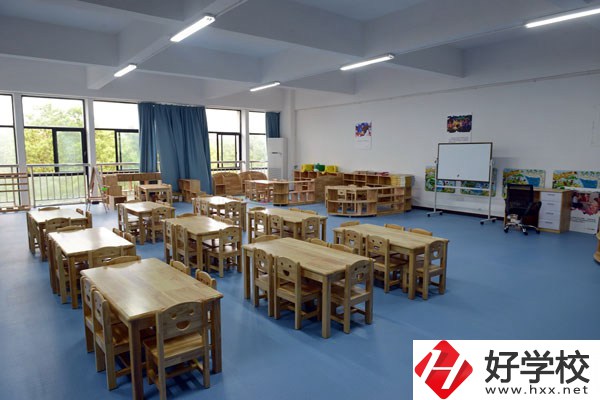 湘潭有哪些中專學(xué)校？辦學(xué)條件如何？