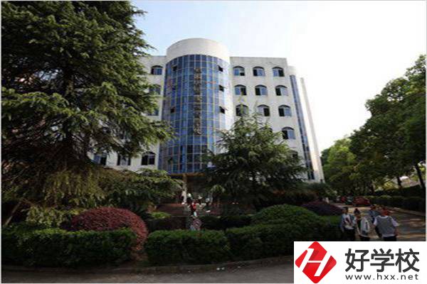 湖南排名前三的藝術(shù)中專是哪些？藝術(shù)專業(yè)可以升學(xué)嗎？