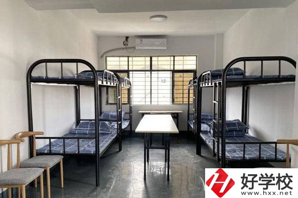資興市職業(yè)技術(shù)學(xué)校值得報(bào)考嗎？有什么專(zhuān)業(yè)可以學(xué)？