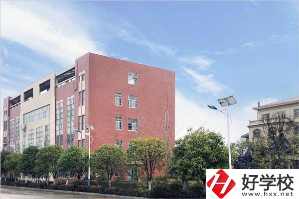 永州方政職業(yè)技術(shù)學(xué)校怎么樣？有什么特色？