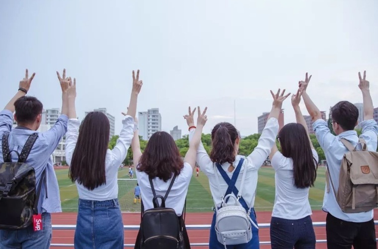 貴陽(yáng)長(zhǎng)城幼師職業(yè)學(xué)校