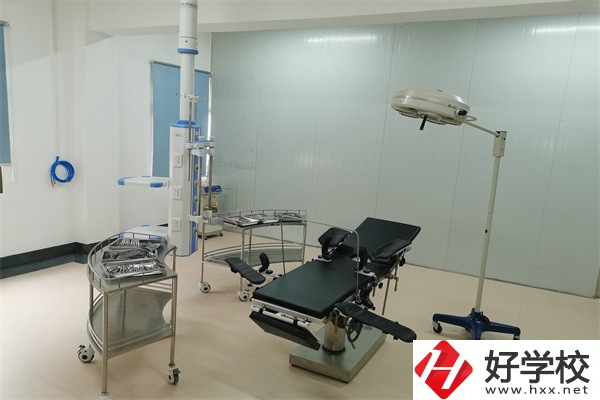 衡陽(yáng)衛(wèi)校有哪些？學(xué)費(fèi)是多少？