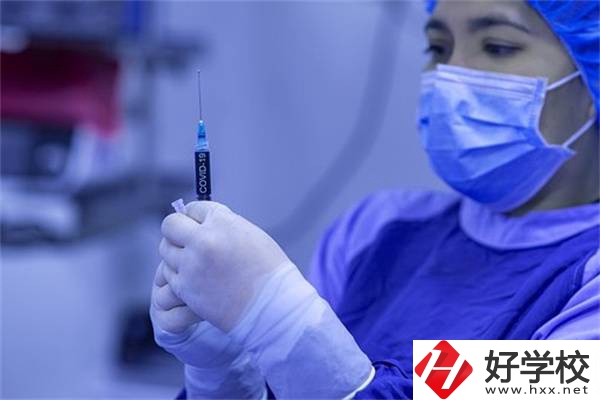 湖南衛(wèi)校最熱門(mén)的專業(yè)是哪個(gè)？?jī)?yōu)缺點(diǎn)是什么？