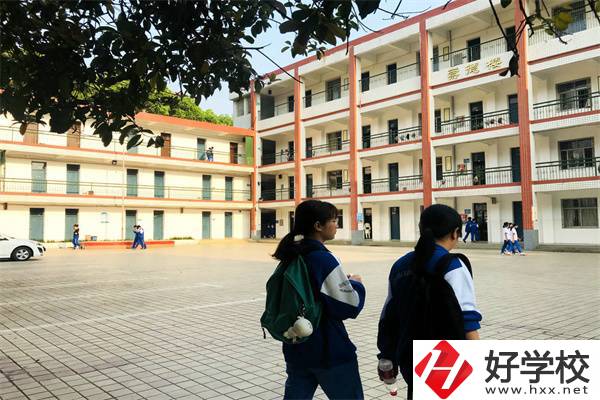 長沙航天學(xué)校有什么專業(yè)推薦？可以免學(xué)費(fèi)就讀嗎？