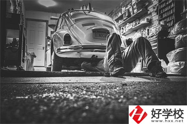 永州職校有哪些熱門專業(yè)？好不好找工作？