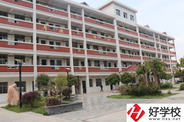 永州市綜合職業(yè)中等專業(yè)學(xué)校好不好？宿舍怎么樣？