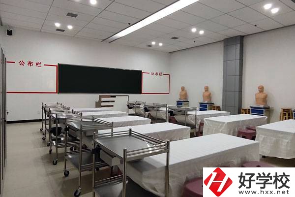 婁底有衛(wèi)校嗎？可以學(xué)什么專業(yè)？