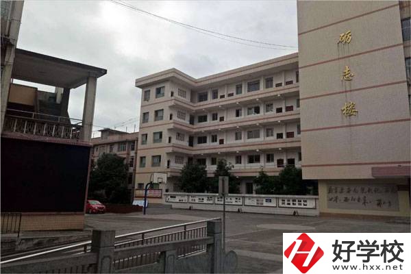 湘西民族女子中等職業(yè)學(xué)校怎么樣？