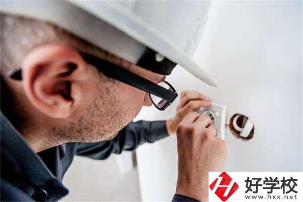 湖南中職生畢業(yè)會有就業(yè)難的問題嗎？選就業(yè)還是升學(xué)？
