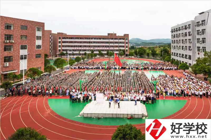 武岡市職業(yè)中專學(xué)校航空服務(wù)專業(yè)怎么樣？值得報(bào)考嗎？