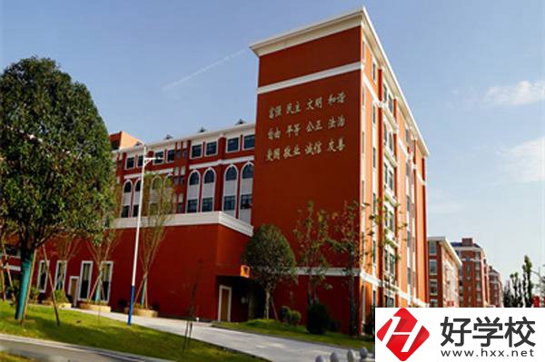 湖南醫(yī)藥職業(yè)中等專業(yè)學(xué)校在哪？有哪些專業(yè)？