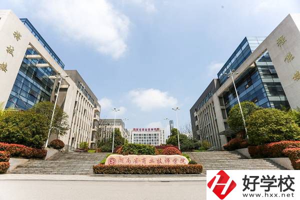 株洲比較好的廚師培訓學校有哪些？烹飪專業(yè)好就業(yè)嗎？