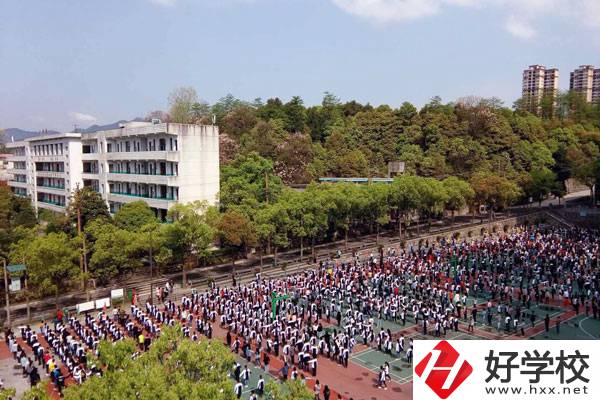 懷化工業(yè)中等專業(yè)學(xué)校值得報(bào)考嗎？從這四點(diǎn)判斷