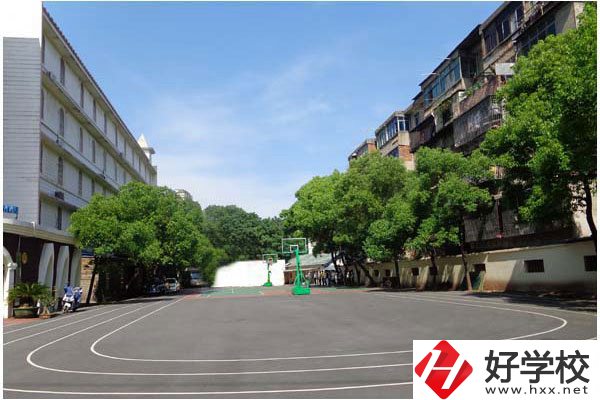 衡陽(yáng)烹飪中等職業(yè)學(xué)校怎么樣？廚師專業(yè)好不好？