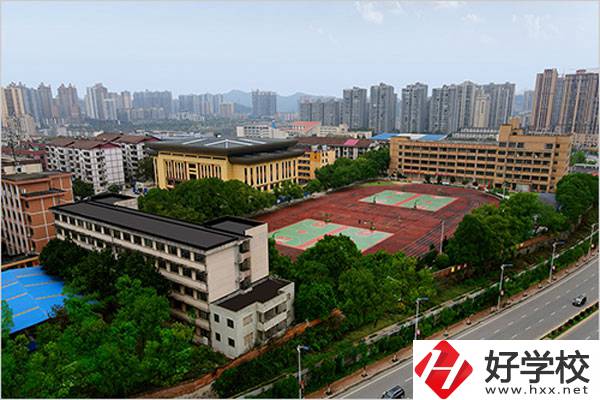 婁底有什么管理比較規(guī)范的中專學(xué)校？