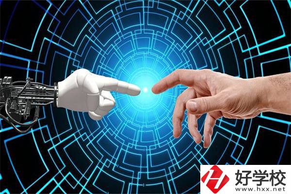 湖南中職學校什么專業(yè)“錢”途最好？有什么優(yōu)缺點？