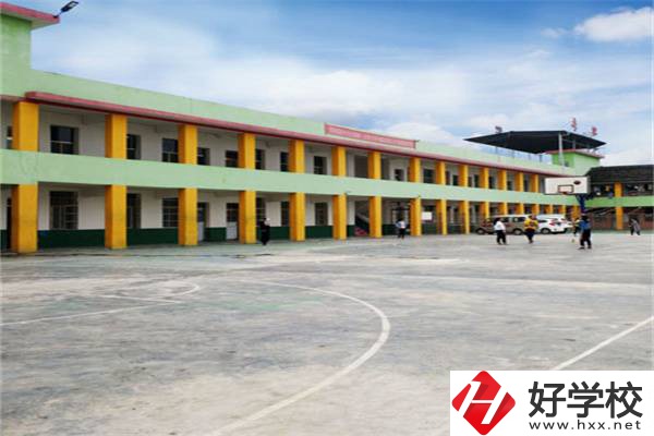 龍山縣誠信職業(yè)技術(shù)學(xué)校有升學(xué)班嗎？升學(xué)率是多少？