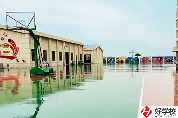 岳陽市江南通信職業(yè)學(xué)校有哪些專業(yè)？就業(yè)如何？