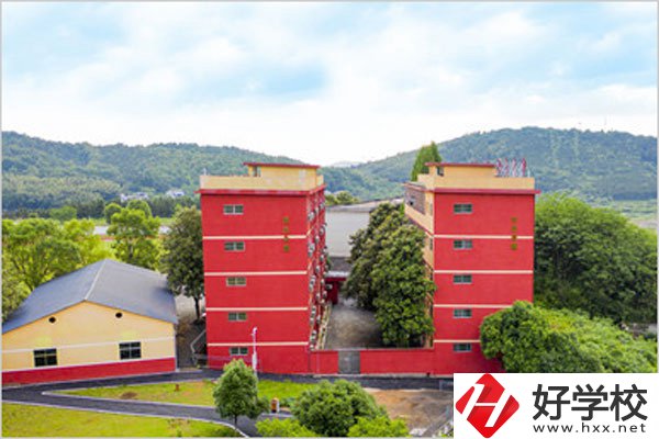 郴州中大高科職業(yè)技術(shù)學校有哪些重點專業(yè)？好就業(yè)嗎？