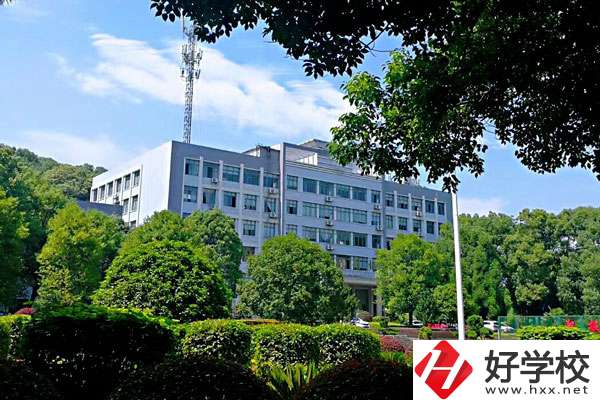 邵陽機電職業(yè)技術(shù)學(xué)校是公辦嗎？有什么辦學(xué)優(yōu)勢？