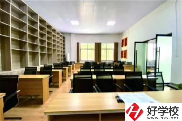 邵陽共有多少所職高可以選擇？哪所辦學(xué)條件最好？
