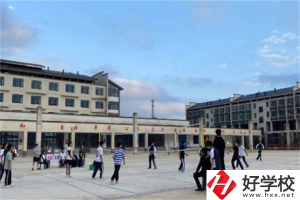 新化縣湘印中等職業(yè)學(xué)校地址在哪？招什么樣的學(xué)生？