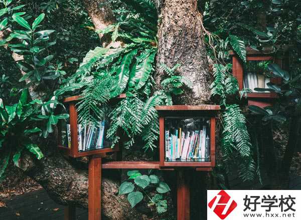 湖南華航鐵路科技技工學(xué)校師資情況如何？有哪些專業(yè)？
