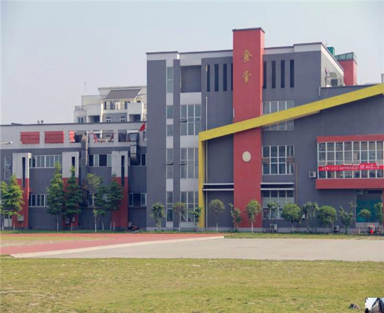 讀中國水電七局高級技工學校好不好？