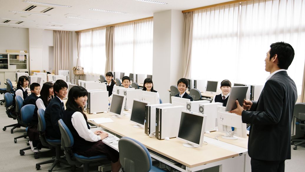 貴州工貿(mào)職業(yè)學(xué)院有五年制大專嗎？