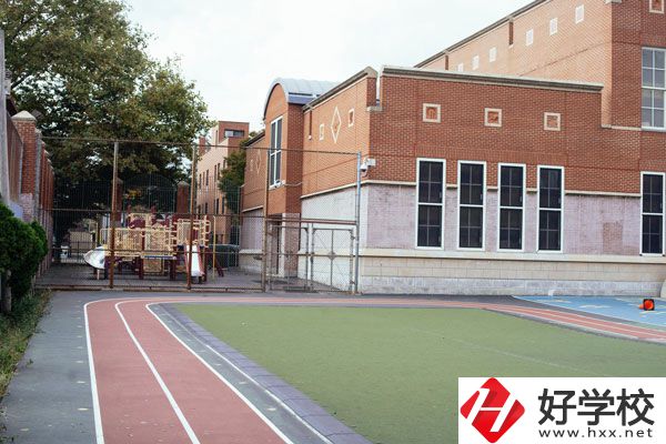 長沙航天學(xué)校飛行器制造專業(yè)值得選擇嗎？