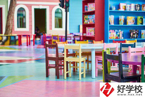 在長沙讀職高，學(xué)什么專業(yè)比較好？