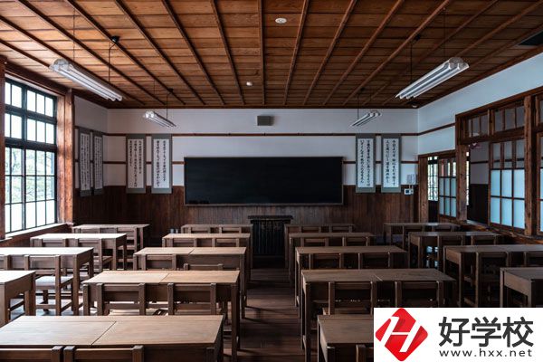 桂東縣職業(yè)技術(shù)教育學(xué)校招生辦電話是多少？