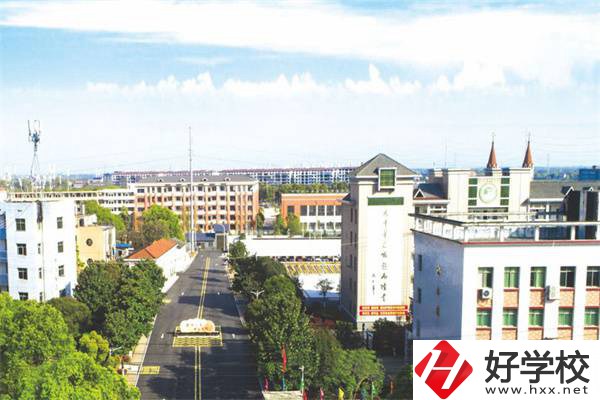 湖南有幾所公辦衛(wèi)校？衛(wèi)校學(xué)生好就業(yè)嗎？