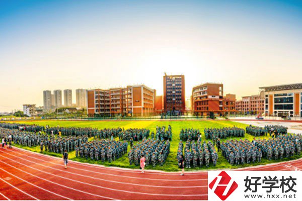 新化縣楚怡工業(yè)學(xué)校有升學(xué)班嗎？升學(xué)率是多少？