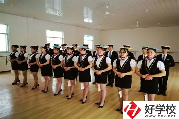 在湘西就讀中?？梢粤魧W(xué)嗎？哪所中專更有留學(xué)經(jīng)驗(yàn)？