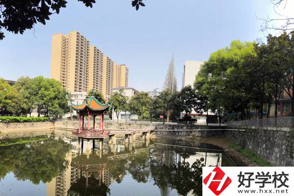 邵陽(yáng)工業(yè)學(xué)校有哪些特色專業(yè)？具體情況如何？
