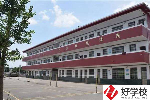 新田縣技工學(xué)校有哪些辦學(xué)優(yōu)勢？技校值不值得就讀？