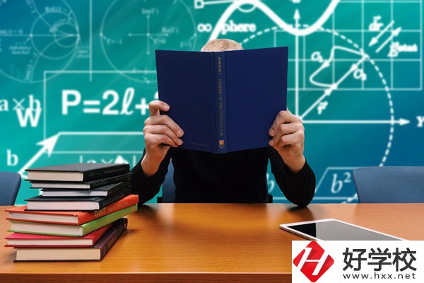 長沙南方職院有哪些熱門專業(yè)？教育模式有何特色？