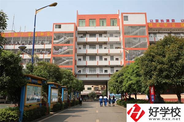 永州值得推薦的民辦技校有哪些？學(xué)費(fèi)多少？