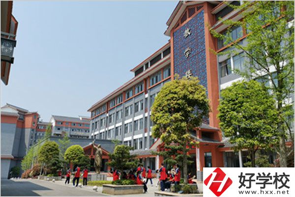 懷化精武職校是公辦學(xué)校嗎？教學(xué)質(zhì)量怎么樣？