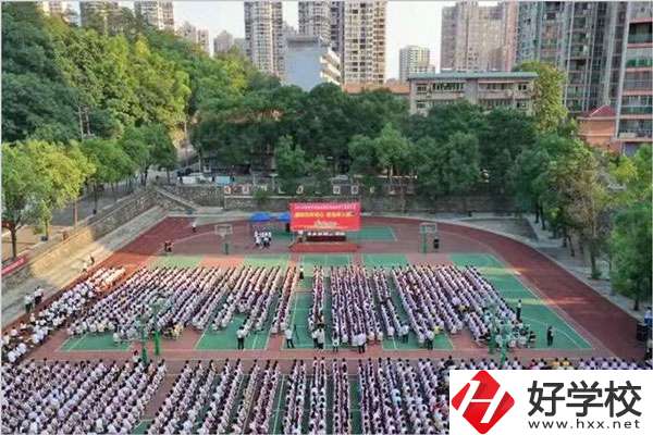 懷化公辦中職學(xué)費(fèi)大概是多少？有學(xué)費(fèi)補(bǔ)貼嗎？