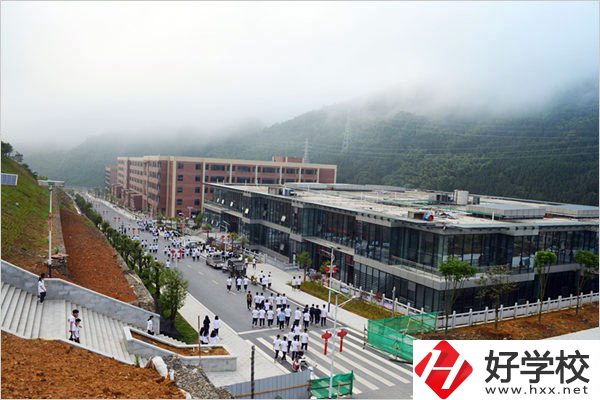 安化縣職業(yè)中專學(xué)校好就業(yè)嗎？師資力量怎么樣？