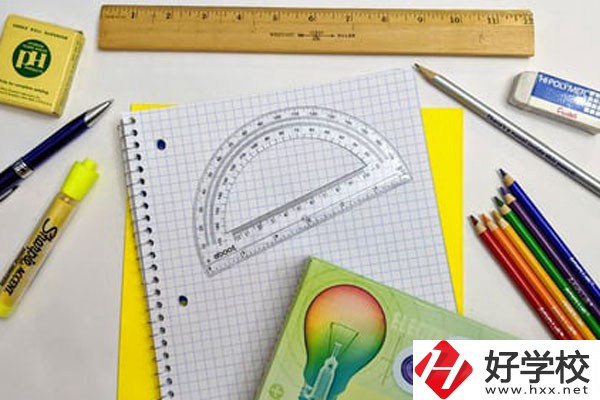 懷化市新華職業(yè)學(xué)校怎么怎么樣？宿舍好不好？